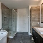 salle-de-bain1-mesange-rochetteconstructionsaint-isidore